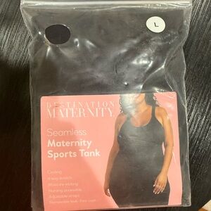 NWT Size Large Destination Maternity Seamless Black Sports Tank